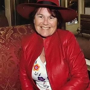 Meet your Posher, Helen